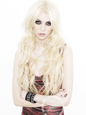 Taylor Momsen